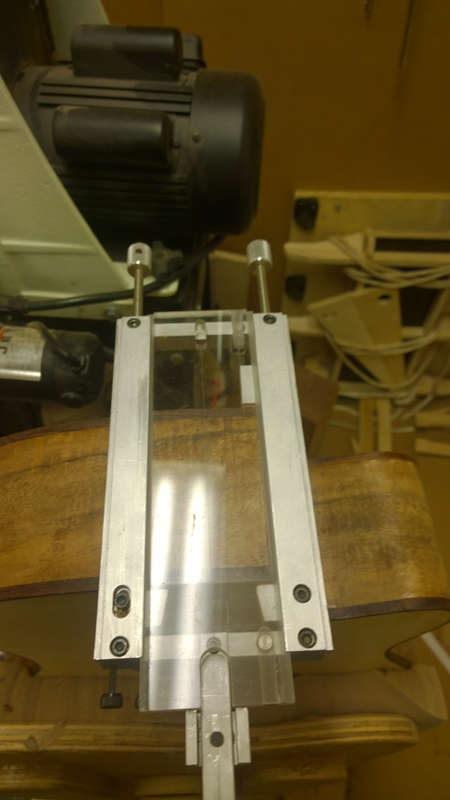 Mortise cut with Luthier Tool jig